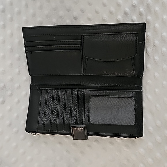 Mat & Nat  Vegan Leather Wallet - Picture 3 of 3